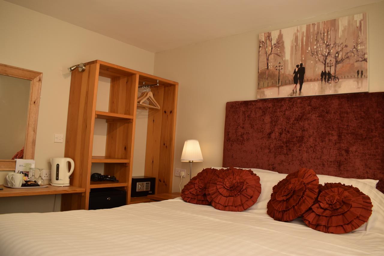 Castle Green Bed And Breakfast Ashbourne  Ngoại thất bức ảnh